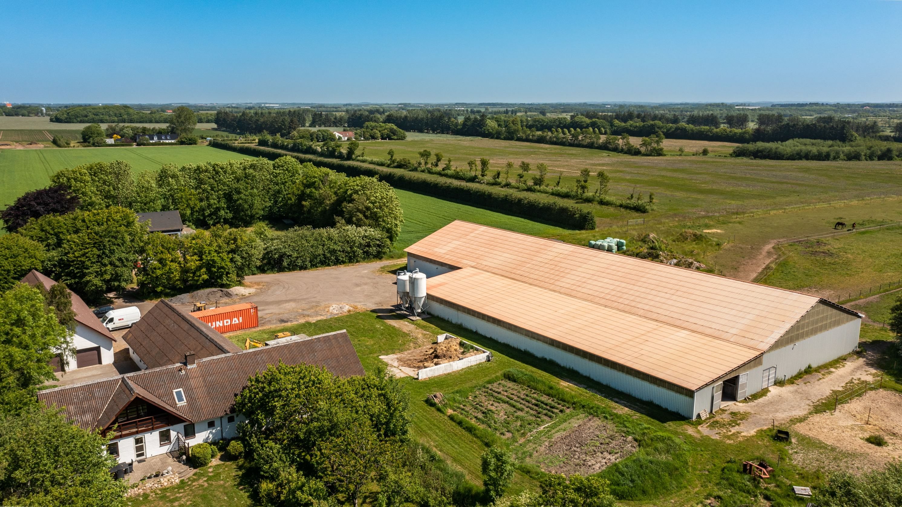 Hobbylandbrug på Hjermitslevgårdsvej 56 9700 Brønderslev.